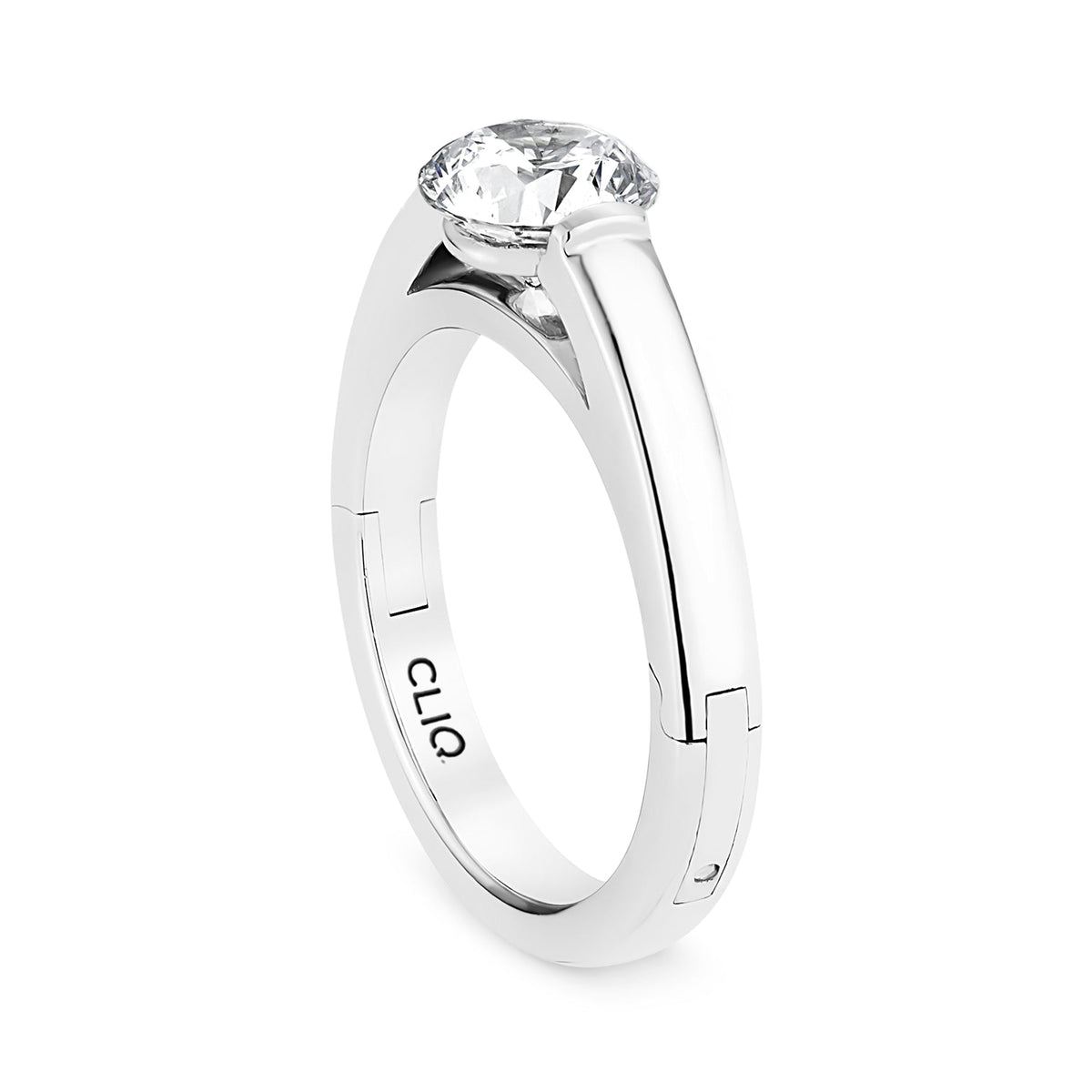 Highlight Solitaire Engagement Ring